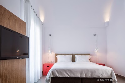 Loizos Apartments, Santorini, Greece