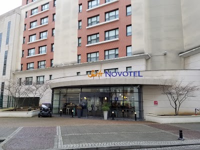 Suite Novotel Paris Rueil Malmaison, Rueil-Malmaison, France