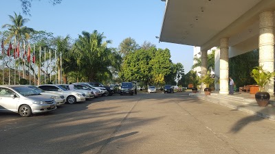 Inya Lake Hotel, Yangon, Myanmar