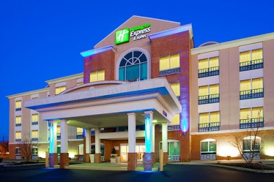 Holiday Inn Express Hotel & Suites Woodbridge, Woodbridge, United States of America