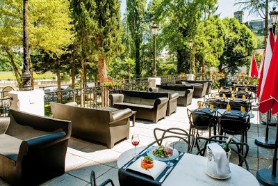 Grand Hotel Gallia & londres, Lourdes, France