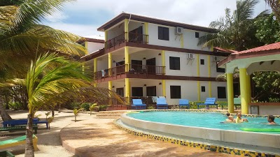 Robert's Grove Beach Resort, Placencia, Belize