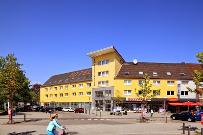 AM SEGELHAFEN HOTEL, Kiel, Germany
