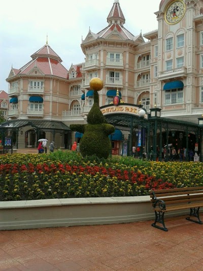 Disney's Newport Bay Club, Coupvray, France