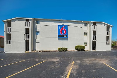 Nights Inn & Suites, Blue Springs, United States of America