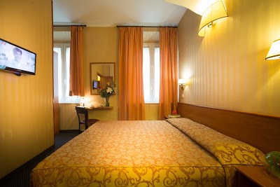 HOTEL MONTREAL, Florence, Italy