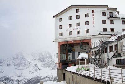 Hotel Lo Stambecco, Valtournanche, Italy