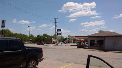 BUDGET HOST VILLAGE, Kirksville, United States of America