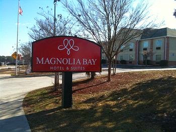 Magnolia Bay Hotel and Suites, Jonesboro, United States of America