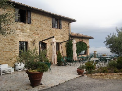Agriturismo Poggio Degli Olivi - Guest House, Bettona, Italy