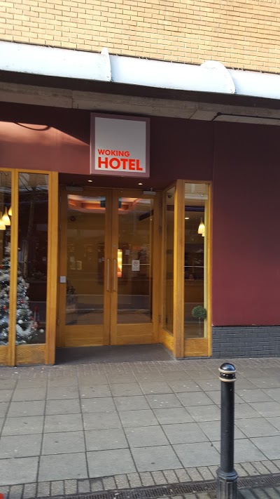 METRO HOTEL WOKING, Woking, United Kingdom
