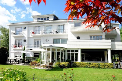 BEST WESTERN LE MIRAMONT, Argeles Gazost, France