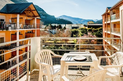 Appart'Hotel Victoria Garden Lourdes, Lourdes, France