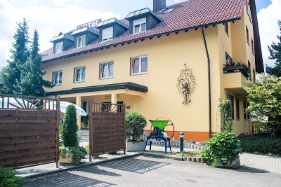 GAESTEHAUS LOEWEN, Suessen, Germany