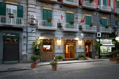 Hotel Napol, Lucca, Italy