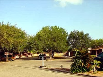 LAKESIDE INN AND SUITES, MATHIS, United States of America