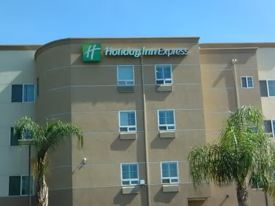 Holiday Inn Express and Suites Bakersfield Central, Bakersfield, United States of America
