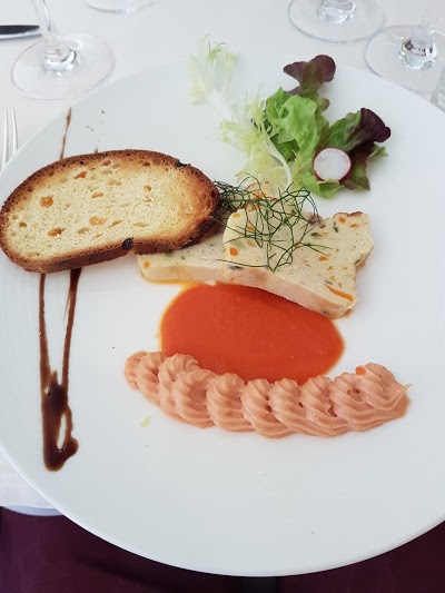 AU RELAIS DU GUE DE SELLE, EVRON, France