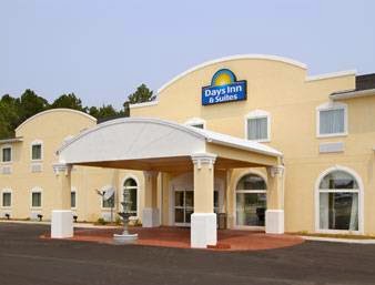 Days Inn Suites Swainsboro, Swainsboro, United States of America