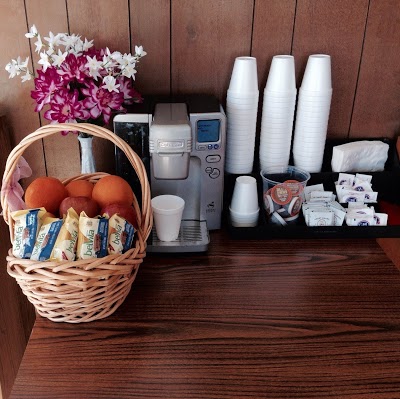 Maple Inn & Suites, Los Banos, United States of America