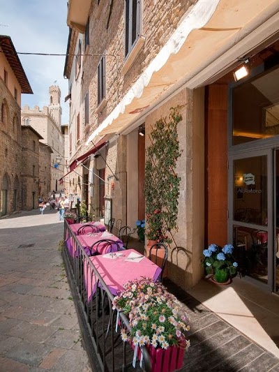 Albergo Nazionale, Volterra, Italy
