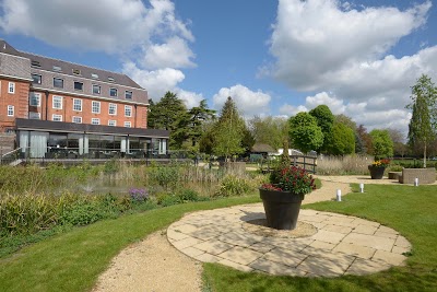 LENSBURY RESORT, Teddington, United Kingdom