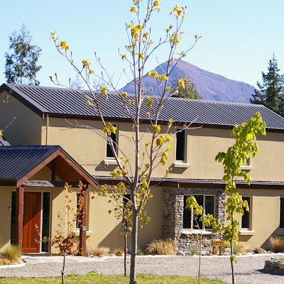 Maple Lodge, Wanaka, New Zealand