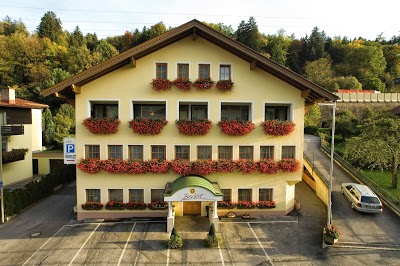 Hotel Bierwirt, Innsbruck, Austria