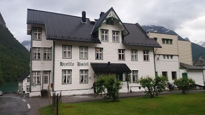HJELLE HOTEL, Hjelledalen, Norway