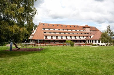 BEST WESTERN HOTEL LOREE, Saulx Les Chartreux, France