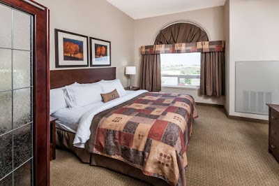 Ramada High River, High River, Canada