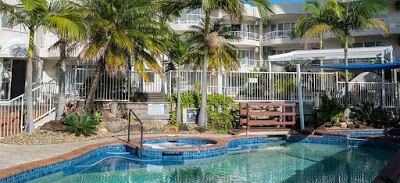 Golden Shores Holiday Club, Labrador, Australia