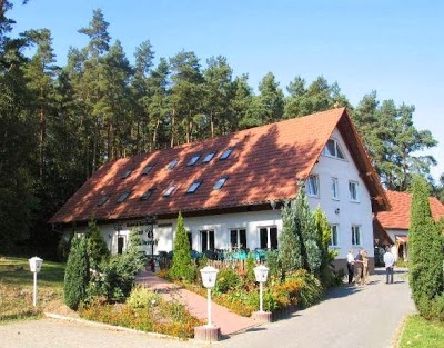 HOTEL HAUS WALDESRUH, Fuenfseen OT Petersd, Germany