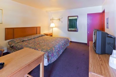 BUDGET INN AND SUIT, Mount Ephraim, United States of America