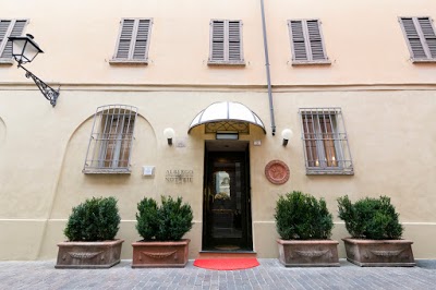 ALBERGO DELLE NOTARIE, Reggio Emilia, Italy