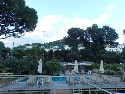 Canasta, Capri, Italy