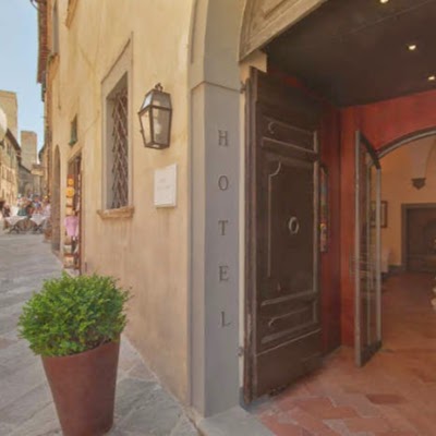 L'Antico Pozzo, San Gimignano, Italy