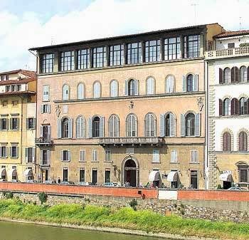 Bretagna, Florence, Italy