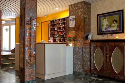 Est Hotel, Paris, France