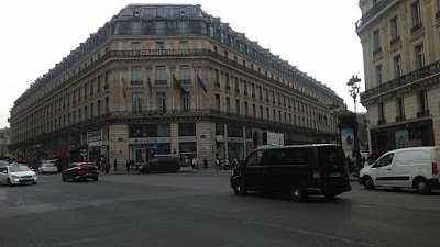 Amiral, Paris, France