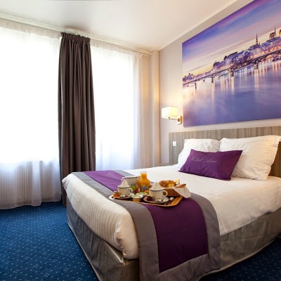 Avia Saphir Montparnasse, Paris, France
