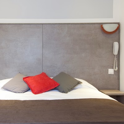 Super Hotel, Paris, France