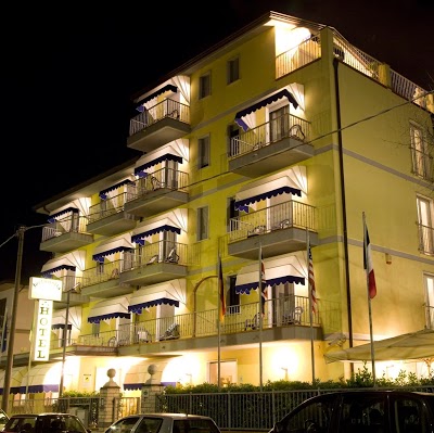 Hotel Fortunella, Camaiore, Italy