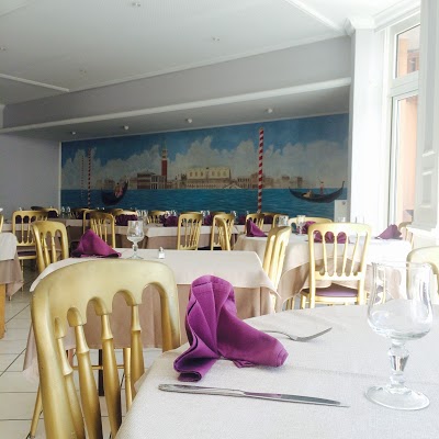 Hotel Novel Restaurant La Mamma, Annecy, France