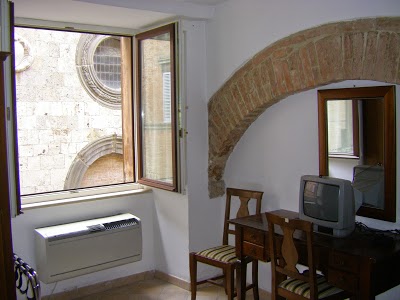 Cannon d'Oro, Siena, Italy