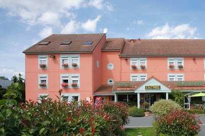 Inter-Hotel Tabl'Hotel, Fontaine-Notre-Dame, France