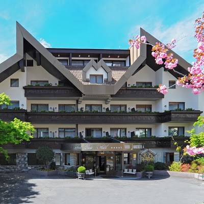 Hotel Vier Jahreszeiten, Silandro, Italy