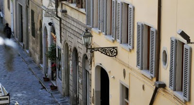 Azzi, Florence, Italy