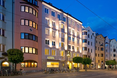 Hotel Maximilian Stadthaus Penz, Innsbruck, Austria