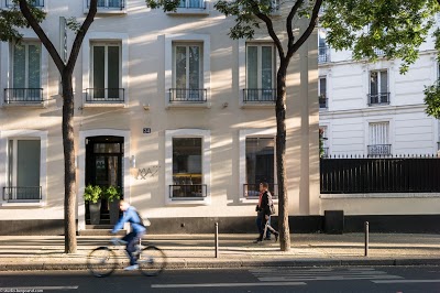 MAX HOTEL, Paris, France